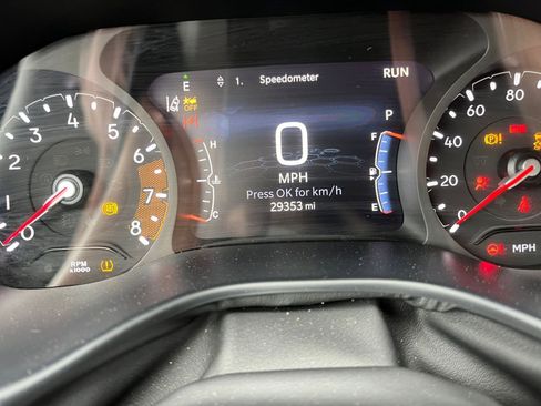 Used 2025 Jeep Compass Trailhawk image 38