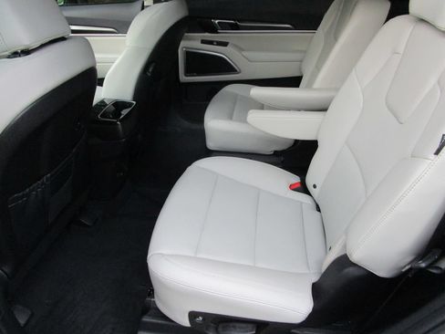 Used 2024 Kia Telluride S w/ S Sunroof Package AWD/4WD image 23