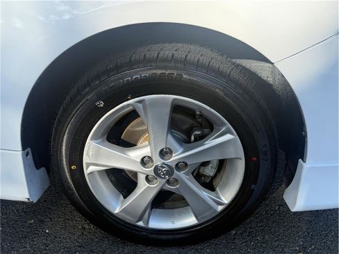 Used 2013 Toyota Corolla S FWD image 13