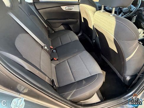 Used 2022 Kia Forte LXS image 12