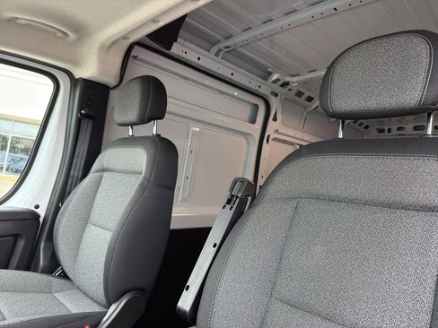 New 2026 RAM ProMaster 3500 w/ Convenience Group image 24