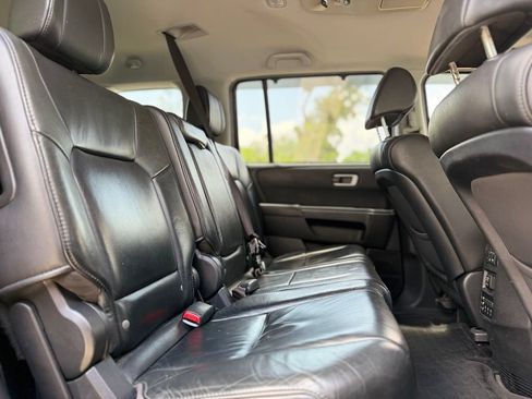 Used 2013 Honda Pilot Touring image 24