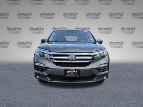 Used 2017 Honda Pilot Touring image 5