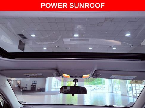 Used 2016 Toyota RAV4 XLE image 8