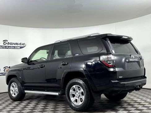 Used 2016 Toyota 4Runner SR5 Premium image 10