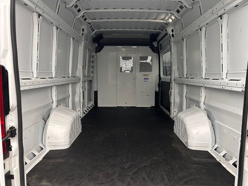 Used 2022 RAM ProMaster 3500 w/ Driver Convenience Group image 24