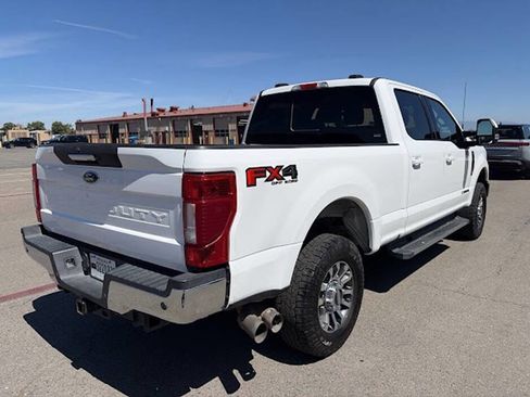 Used 2022 Ford F250 Lariat w/ Lariat Value Package AWD/4WD image 8