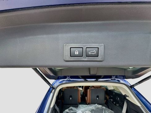 New 2026 Subaru Ascent Touring AWD/4WD image 38