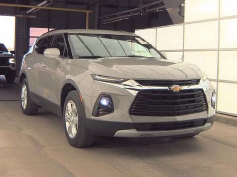 Used 2021 Chevrolet Blazer LT FWD image 4