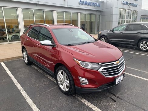 Used 2018 Chevrolet Equinox Premier image 1