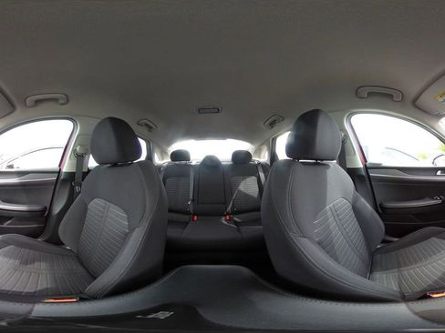 Used 2025 Kia K5 LXS image 41