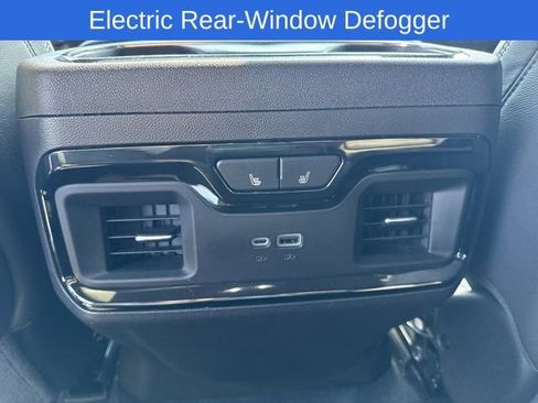 Used 2024 GMC Sierra 1500 AT4X image 19