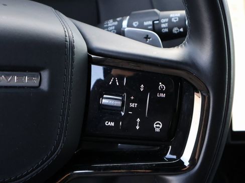 Used 2024 Land Rover Range Rover Sport Dynamic SE image 31