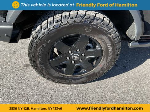Used 2024 Ford Bronco Black Diamond image 9