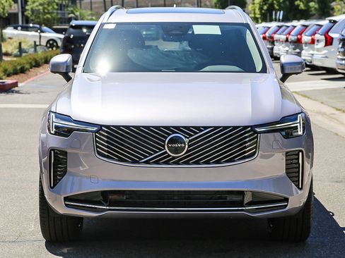 Certified 2026 Volvo XC90 B6 Plus w/ Protection Package AWD/4WD image 2