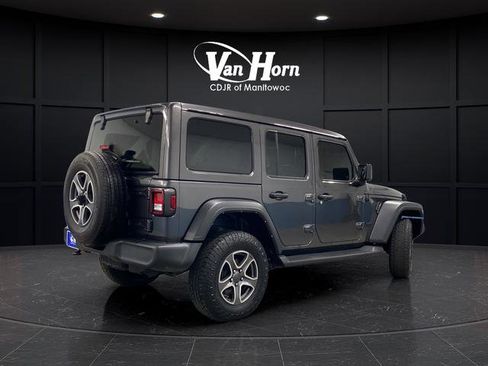 Used 2022 Jeep Wrangler Unlimited Sport w/ Sun And Sound Package AWD/4WD image 7