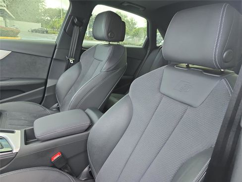 Used 2022 Audi A4 2.0T Prestige image 13