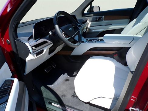 New 2026 Cadillac Vistiq Sport image 10