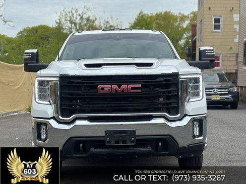 Used 2023 GMC Sierra 3500 Pro w/ Gooseneck/5TH Wheel Package AWD/4WD image 2