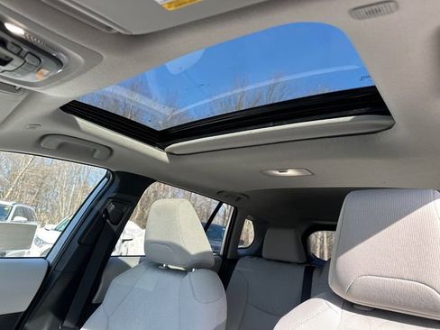 Certified 2024 Toyota Corolla Cross LE w/ Moonroof Package image 41