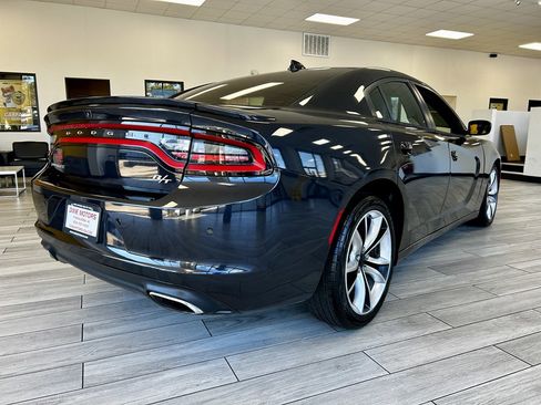 Used 2016 Dodge Charger R/T w/ Plus Group RWD image 6