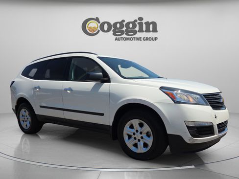 Used 2015 Chevrolet Traverse LS FWD image 7