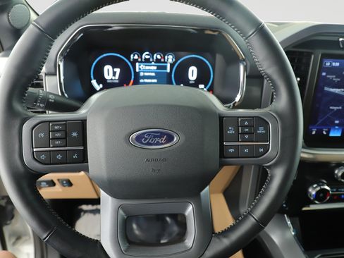 Used 2023 Ford F150 Lariat w/ Trailer Tow Package AWD/4WD image 15