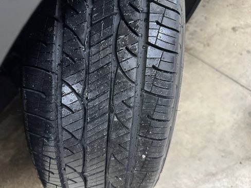 Used 2024 Buick Envista Preferred w/ Convenience I Package image 36