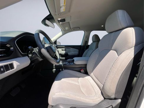 Used 2023 Honda Pilot LX image 12