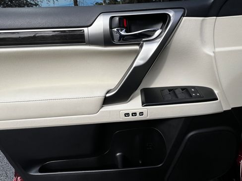 Certified 2022 Lexus GX 460 Premium image 13