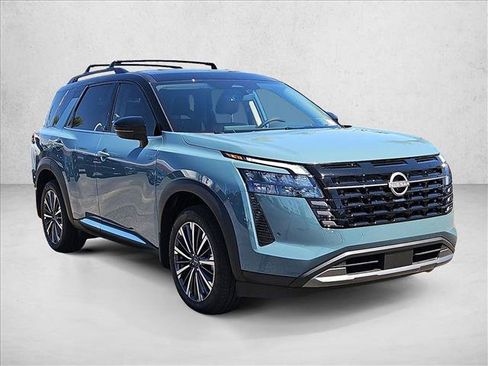 New 2026 Nissan Pathfinder Platinum w/ Cargo Package AWD/4WD image 7