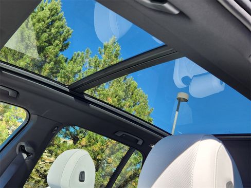 New 2026 BMW X5 xDrive40i w/ M Sport Package image 19