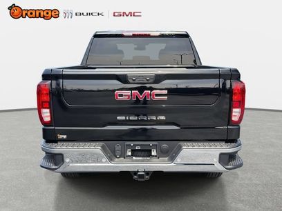 New 2026 GMC Sierra 1500 Pro w/ Pro Value Package
