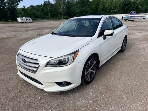 Used 2016 Subaru Legacy 3.6R Limited AWD/4WD image 3