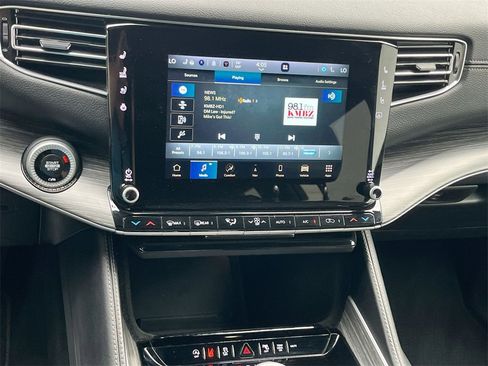 Used 2024 Jeep Wagoneer L Series II w/ Flexible Seating Group image 18