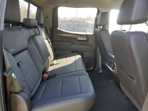 Used 2025 GMC Sierra 1500 Elevation w/ Elevation Premium Package image 7