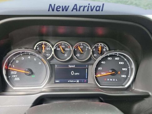 Used 2021 Chevrolet Silverado 1500 RST AWD/4WD image 9