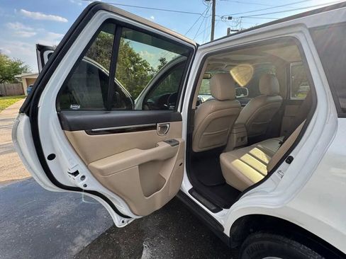 Used 2012 Hyundai Santa Fe Limited w/ Navigation Pkg 4 image 13