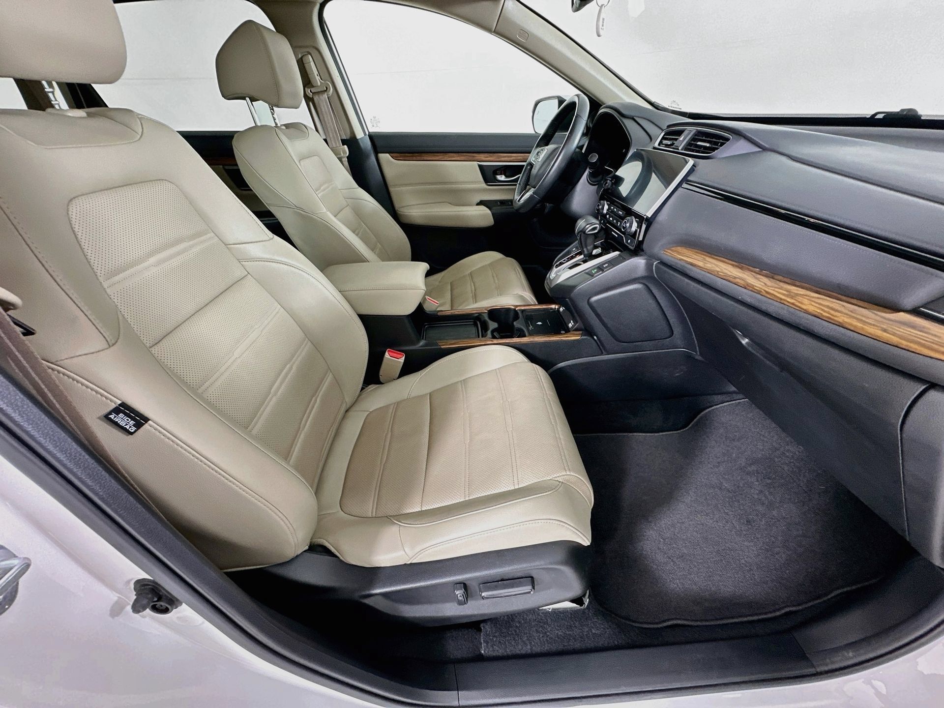 Used 2022 Honda CR-V Touring image 30