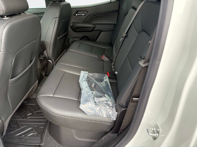 New 2026 Chevrolet Colorado LT w/ LT Convenience Package AWD/4WD image 14