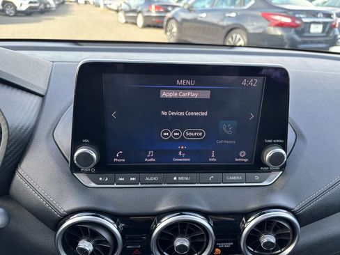 Used 2021 Nissan Sentra SV image 18