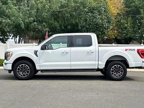 Used 2021 Ford F150 XLT w/ Equipment Group 302A High image 8