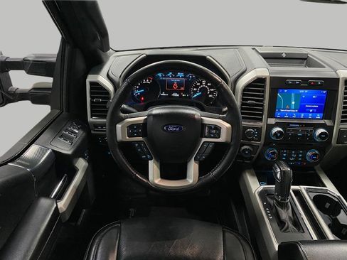 Used 2018 Ford F150 Lariat w/ Equipment Group 502A Luxury image 14