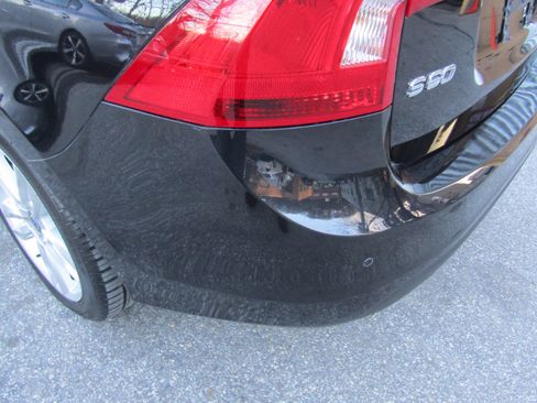 Used 2012 Volvo S60 T6 image 4