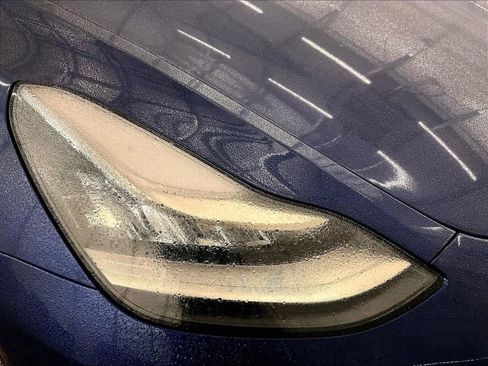 Used 2018 Tesla Model 3 Performance image 27