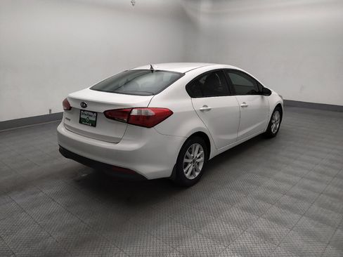 Used 2017 Kia Forte LX w/ LX Popular Package FWD image 9