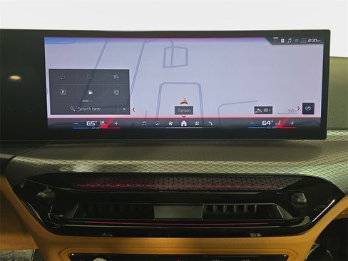 Certified 2025 BMW 440i xDrive Coupe w/ Premium Package image 23