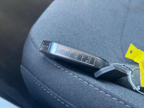 Used 2025 Kia K4 FWD image 21