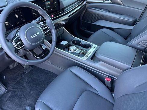 New 2026 Kia Carnival SX Prestige FWD image 11