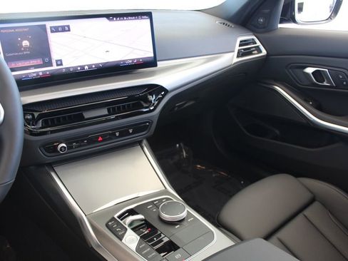 Used 2026 BMW 330i xDrive 330i xDrive w/ M Sport Package image 23
